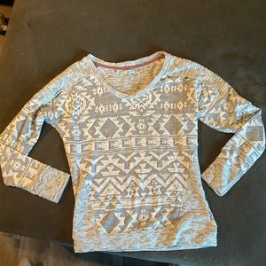 Maurice’s women’s sweater. Size small. Gray with white pattern.